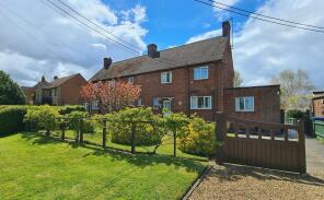 6, Slade Hill, Brackley NN13 5RT