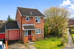23, Caernarvon, Frimley, Camberley GU16 8YQ