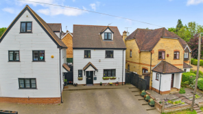 1, Bakery Cottages, Harlow Road, Roydon, Harlow CM19 5HH