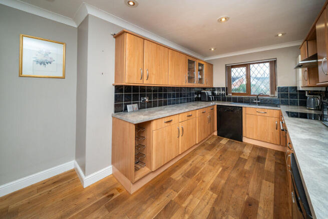 BREAKFAST KITCHEN