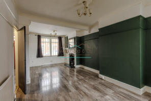 39, Clinton Road, Northampton NN4 8LF