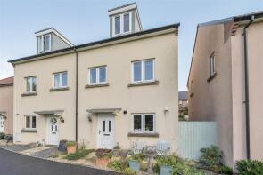 94, Dukes Way, Axminster EX13 5FL