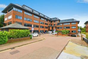 Flat 23, Abbott House, Everard Close, St Albans AL1 2BZ