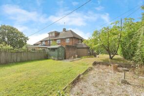 24, Warren Ridge, Tunbridge Wells TN3 9EE