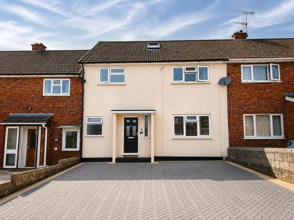 3 bedroom Terraced for sale