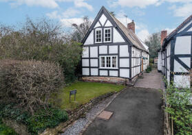 Coughton Cottage, Abbots Morton Road, Worcester WR7 4NA