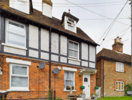 9, The Street, Folkestone CT18 8AU