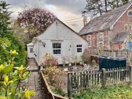 Chapel Lodge, Stockbridge Road, Winchester SO21 3JW