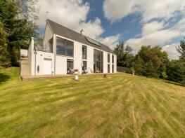 Greenhowe, Kinnaird Village, Kinnaird, Perth PH14 9QY