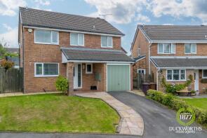 9, Lingmoor Drive, Burnley BB12 8UY