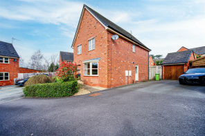 15, Sweet Briar Court, Congleton CW12 4GY