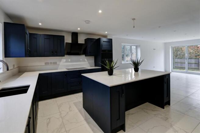 Kitchen/Dining/Family Room: