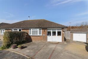 2, Coombe Close, Windmill Hill, Hailsham BN27 4TT