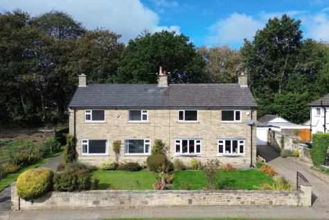West End Drive, Horsforth, LS18