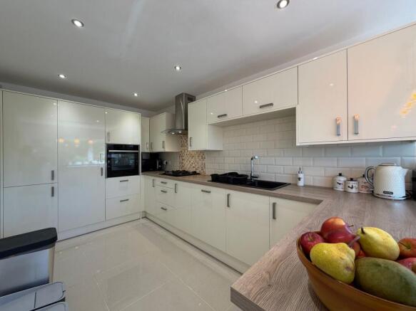 Dining Kitchen