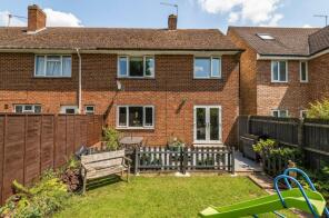 16, School Close, Northampton NN6 6LL