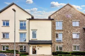 28, Aspen Close, Kendal LA9 7FS