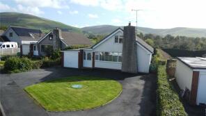 28, Dolithel, Tywyn LL36 9RR
