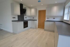 Chapel Farm, Ferry Road, Doncaster DN9 2LY