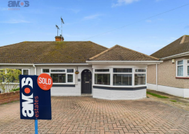 21, Broad Walk, Hockley SS5 5DD