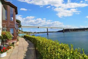 16 Ger Yr Afon, Barnlake Point, Burton Ferry, Milford Haven SA73 1PF