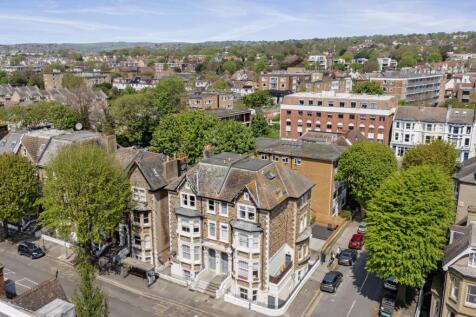Cromwell Road, Hove, BN3