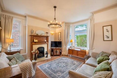 Park Road, Sale, Greater Manchester, M33