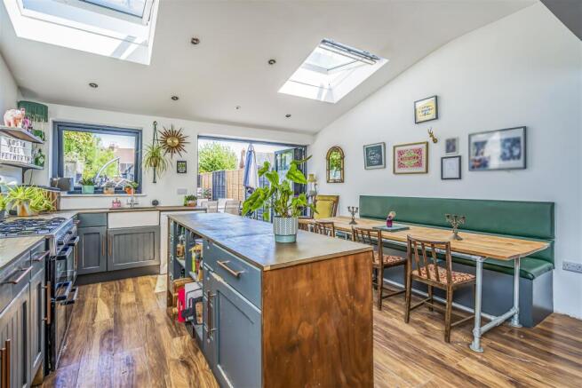15 Petworth Road, Portsmouth-PorticoMarketing-Arde