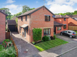 1, Alston Close, Norwich NR14 7TQ