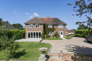 Sparetime, Cowbeech Road, Rushlake Green, Heathfield TN21 9QN
