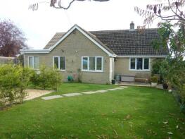 Fairwinds, Highfield Way, France Lynch, Stroud GL6 8LZ