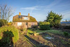 Longacre, The Street, Stourmouth CT3 1HZ