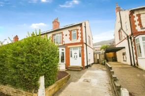 230, Rochdale Road, Halifax HX2 7JT