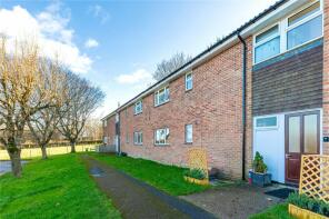 8, Hayfield Court, Eastbury, Hungerford RG17 7JT