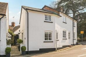 1, The Bury, Odiham, Hook RG29 1ND