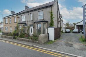 Emlyn House, Holyhead Road, Gwalchmai, Holyhead LL65 4PS