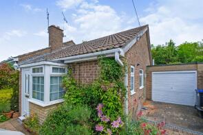 8, Kingsbourne Close, Salisbury SP4 6EY