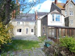50, High Street, Bruton BA10 0AN