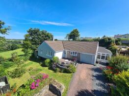 6, Thorn Close, Altarnun, Launceston PL15 7QZ