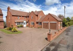 Swallows Nest, Park Lane, Stafford ST19 9JT