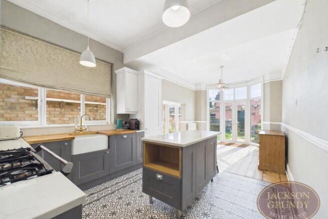 Abington Avenue