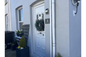 23, Castle Street, Upnor, Rochester ME2 4XR