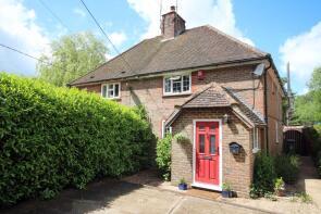 2, Leechpond Hill, Horsham RH13 6NR