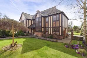 6 Dornywood, Morgan Kirbys Garden, Faversham ME13 0LG