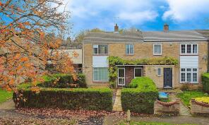 102, Poynders Hill, Hemel Hempstead HP2 4NR