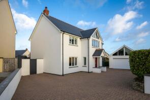 4, The Glades, Rosemarket, Milford Haven SA73 1JQ