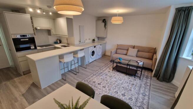 Lounge Kitchen