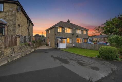 Slaithwaite Road, Meltham, Holmfirth, West Yorkshire, HD9