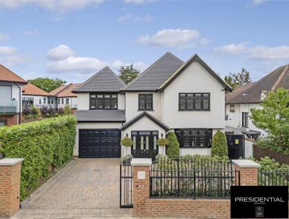Grange Crescent, Chigwell, IG7