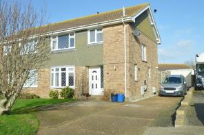 17, Meadow Way, Sandown PO36 8QE